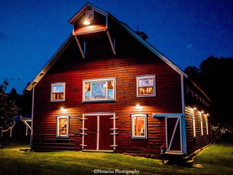 Roys Barn and Lodge