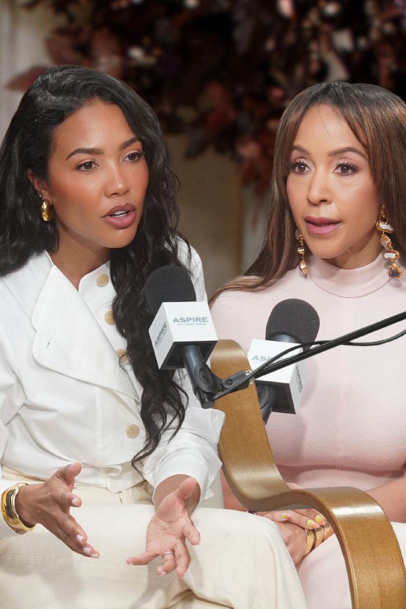 Two women speaking into microphones, with the text "BUILDING A BILLION DOLLAR UNICORN w/ Julia Collins" overlaying the image.