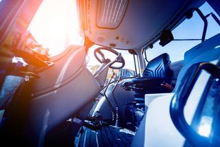 Winterizing Tractors: Benefits of Cab Tractors
