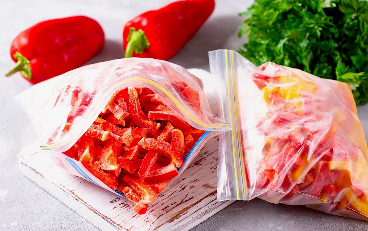 Easy Steps for Preserving Fresh Peppers Year-Round