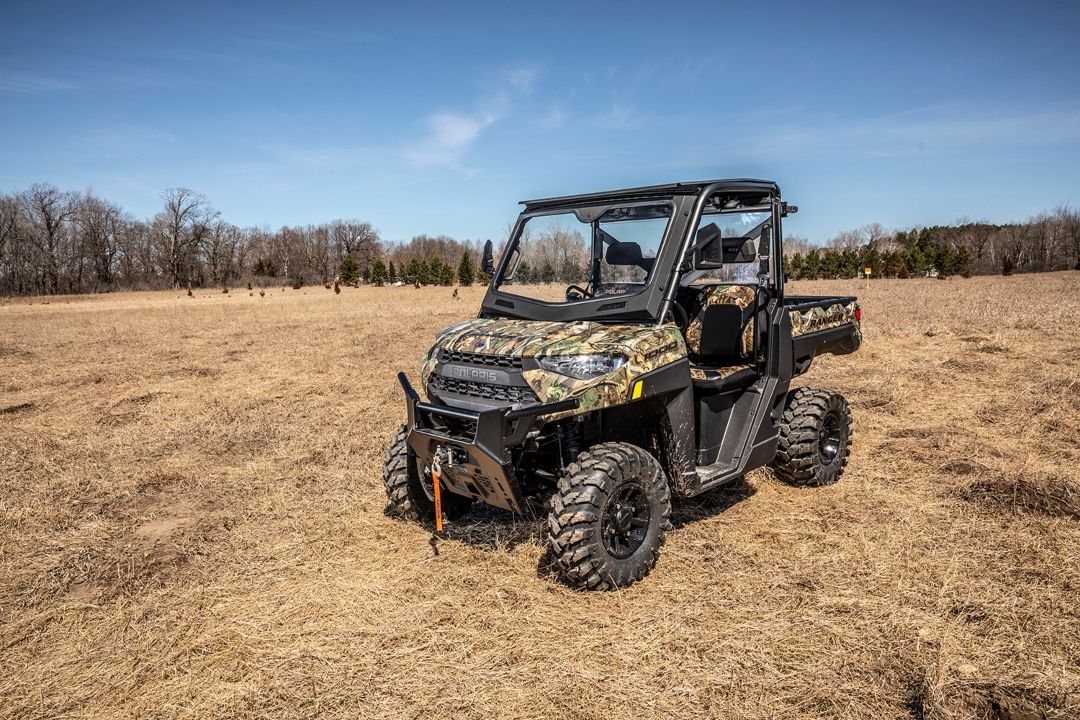 Moose Offroad Introduces Ribbed Seat Covers and Glass Windshields for UTV Riders