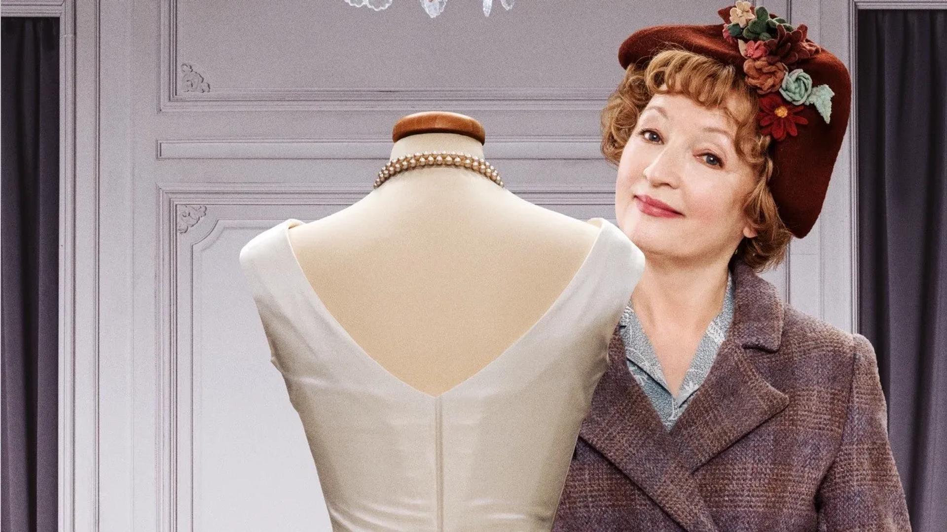 La Signora Harris Va A Parigi