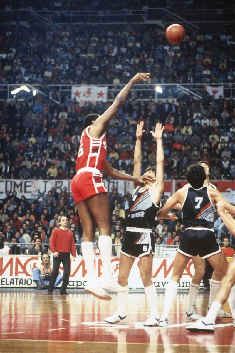 Acqua Fiuggi Official Water Partner di Olimpia Milano