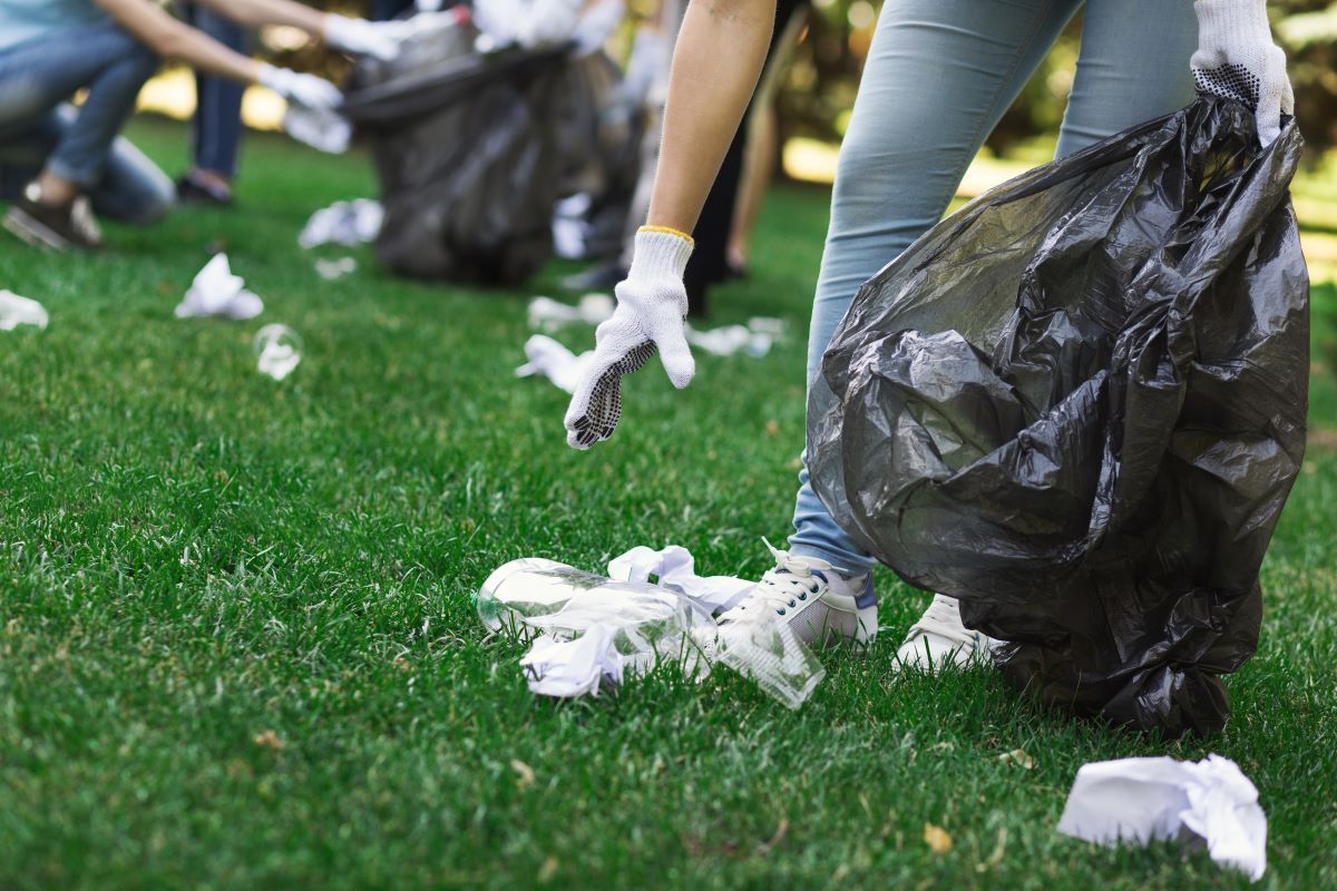 How Event Cleaning Services Handle Trash Disposal and Recycling