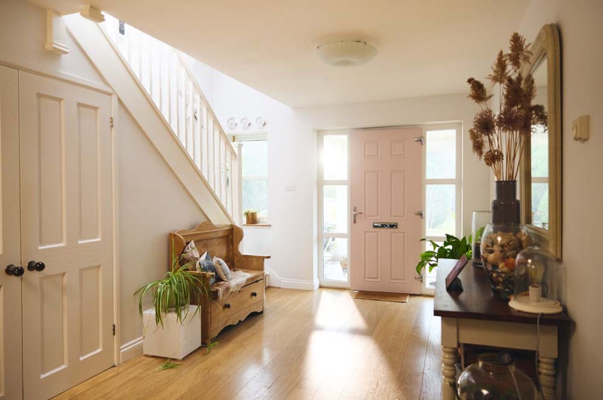 The Psychological Benefits of a Clean Home: How Tidiness Affects Mental Health