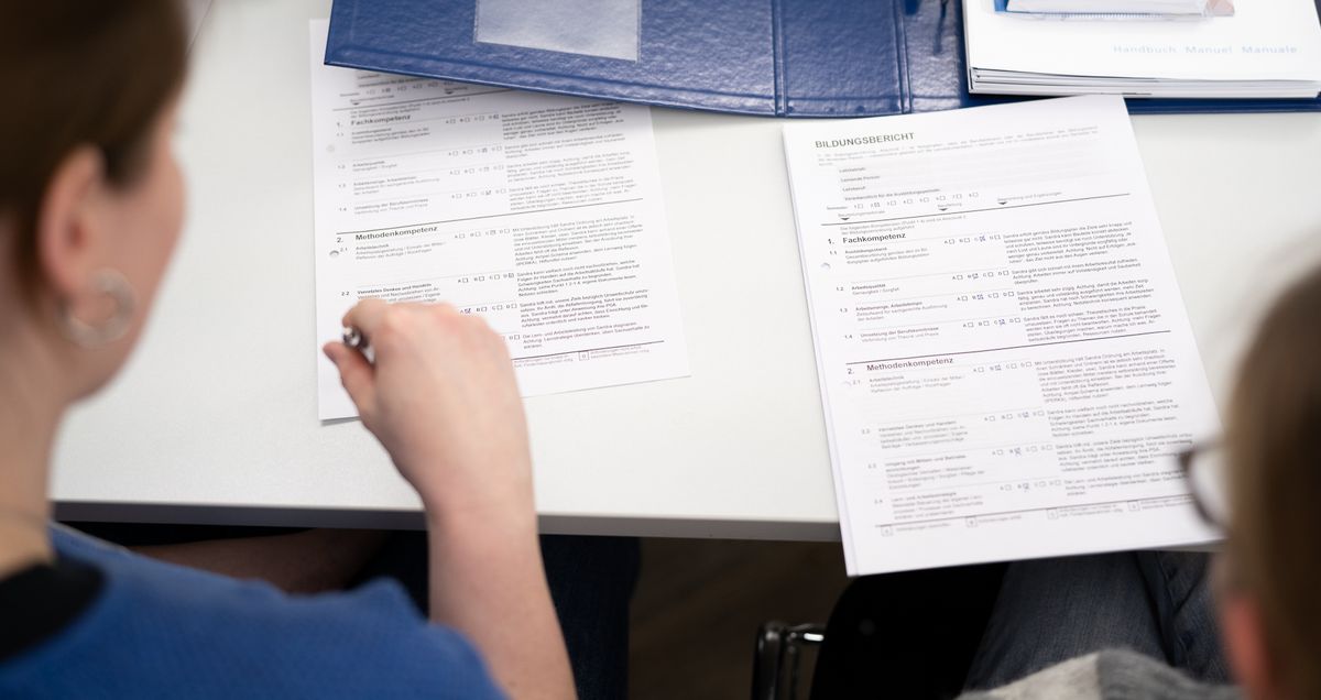 Ende der Probezeit So gelingt eine systematische Beurteilung — berufsbildner.ch