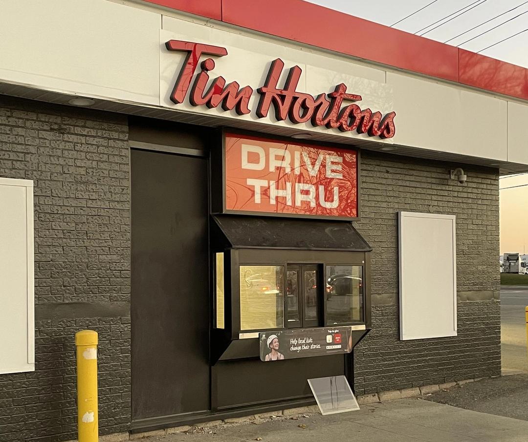 Tim Hortons Exterior