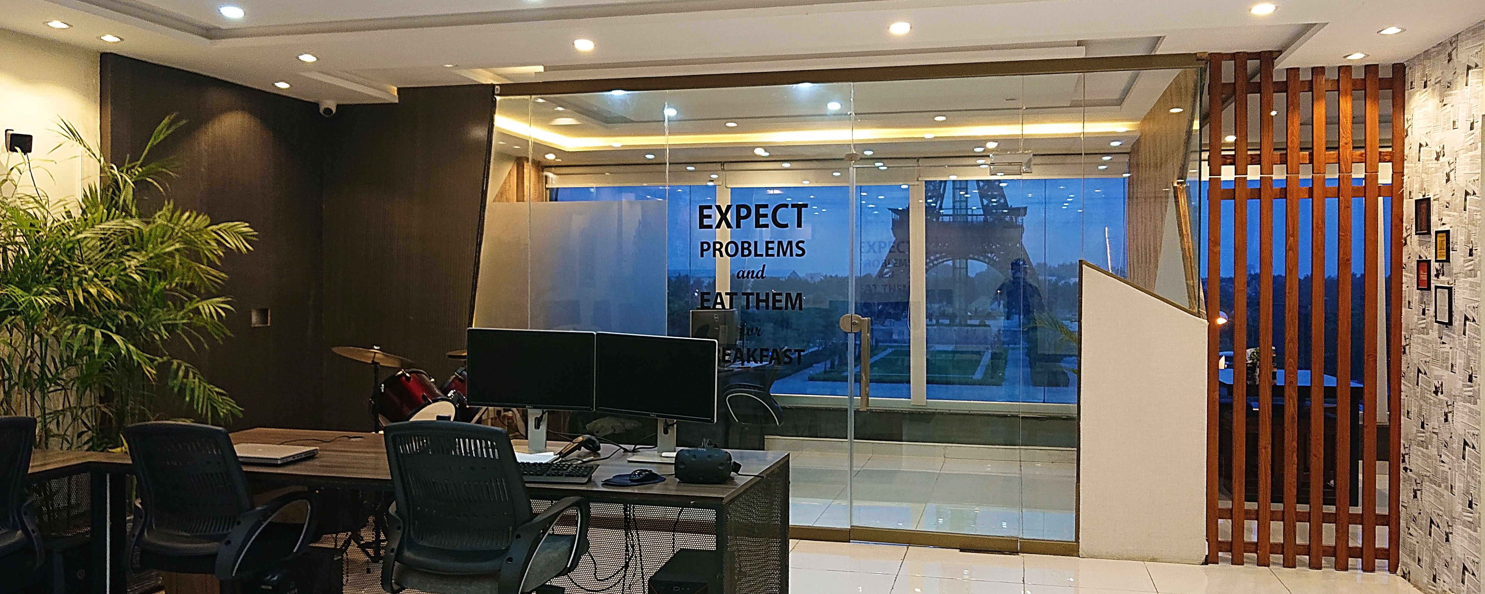 Moshpit Studios offers a picturesque setting overlooking the Eiffel Tower