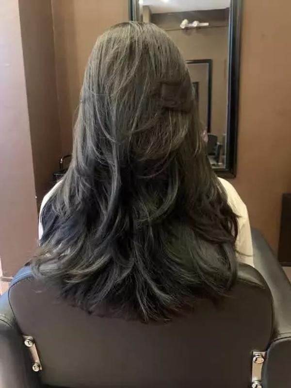 Kiểu tóc sóng lơi tự nhiên nữ tại Salon Louis Hair Rạch Giá Kiên Giang