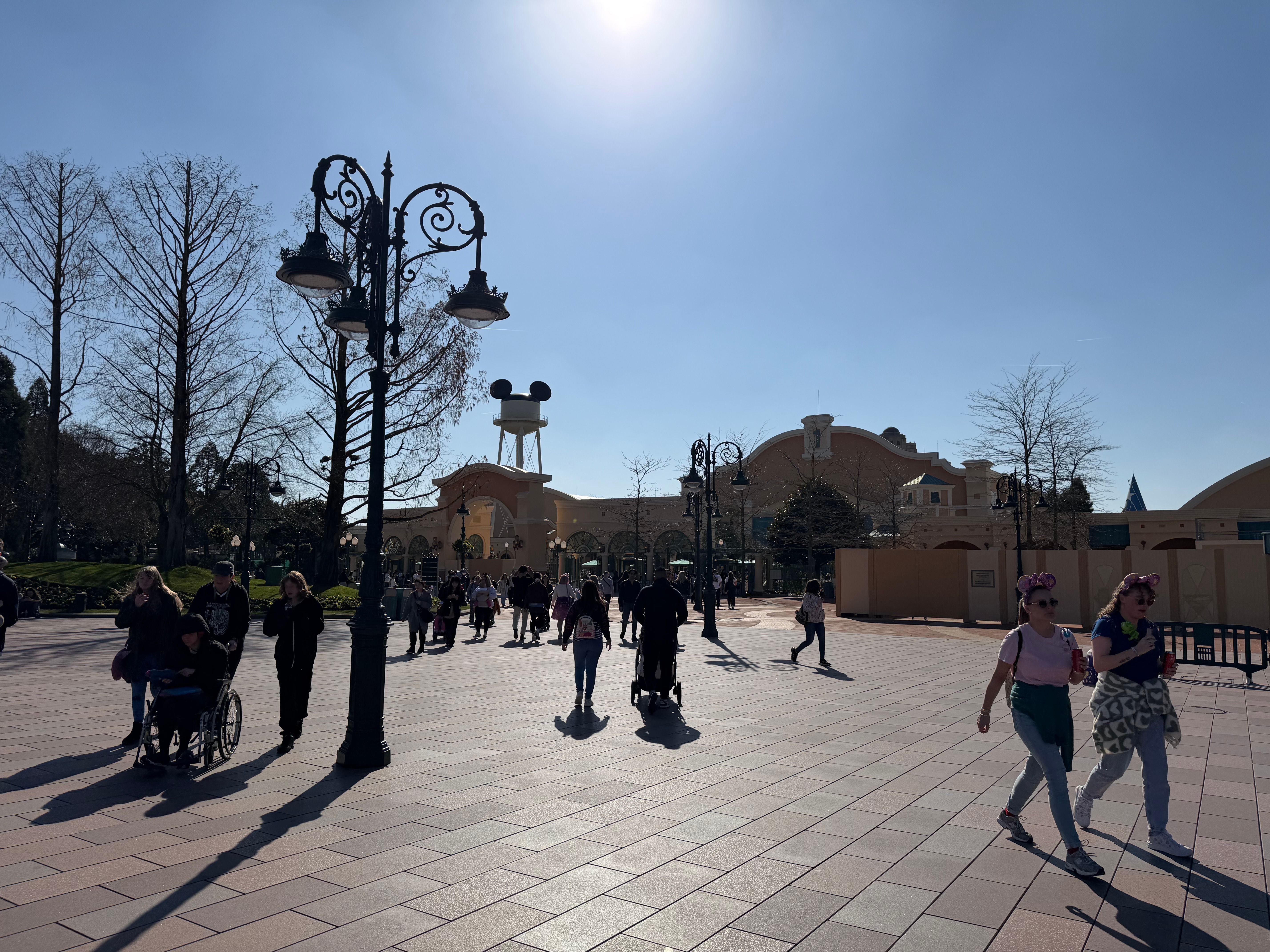 ハリウッドスタジオ側に移動