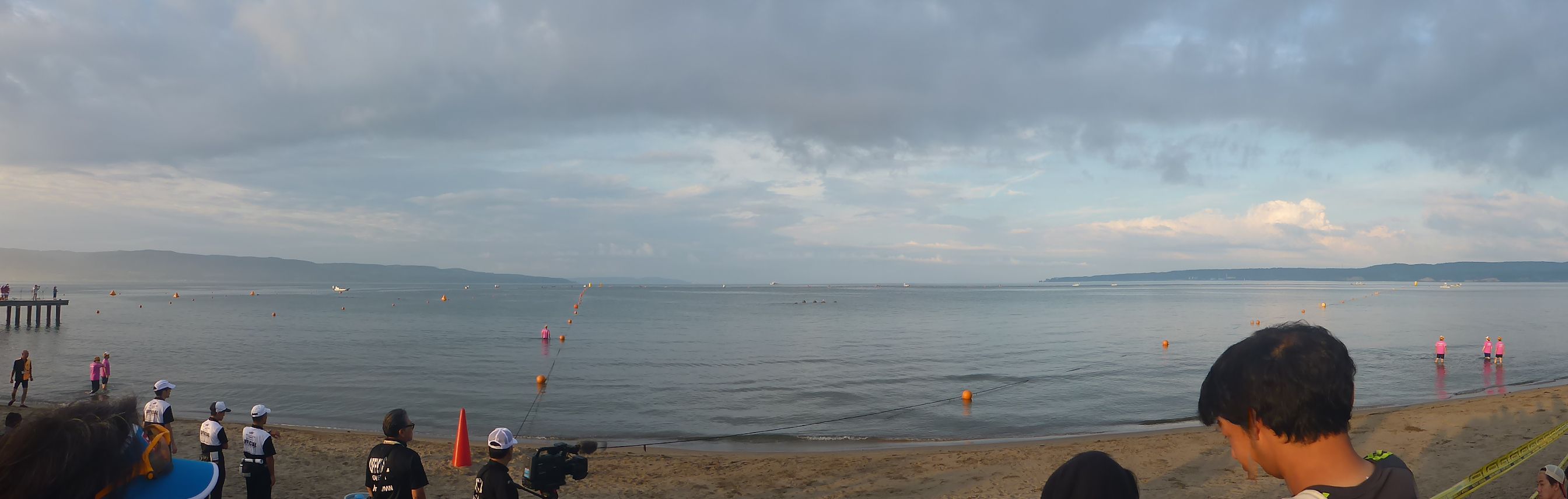 すごい凪の海