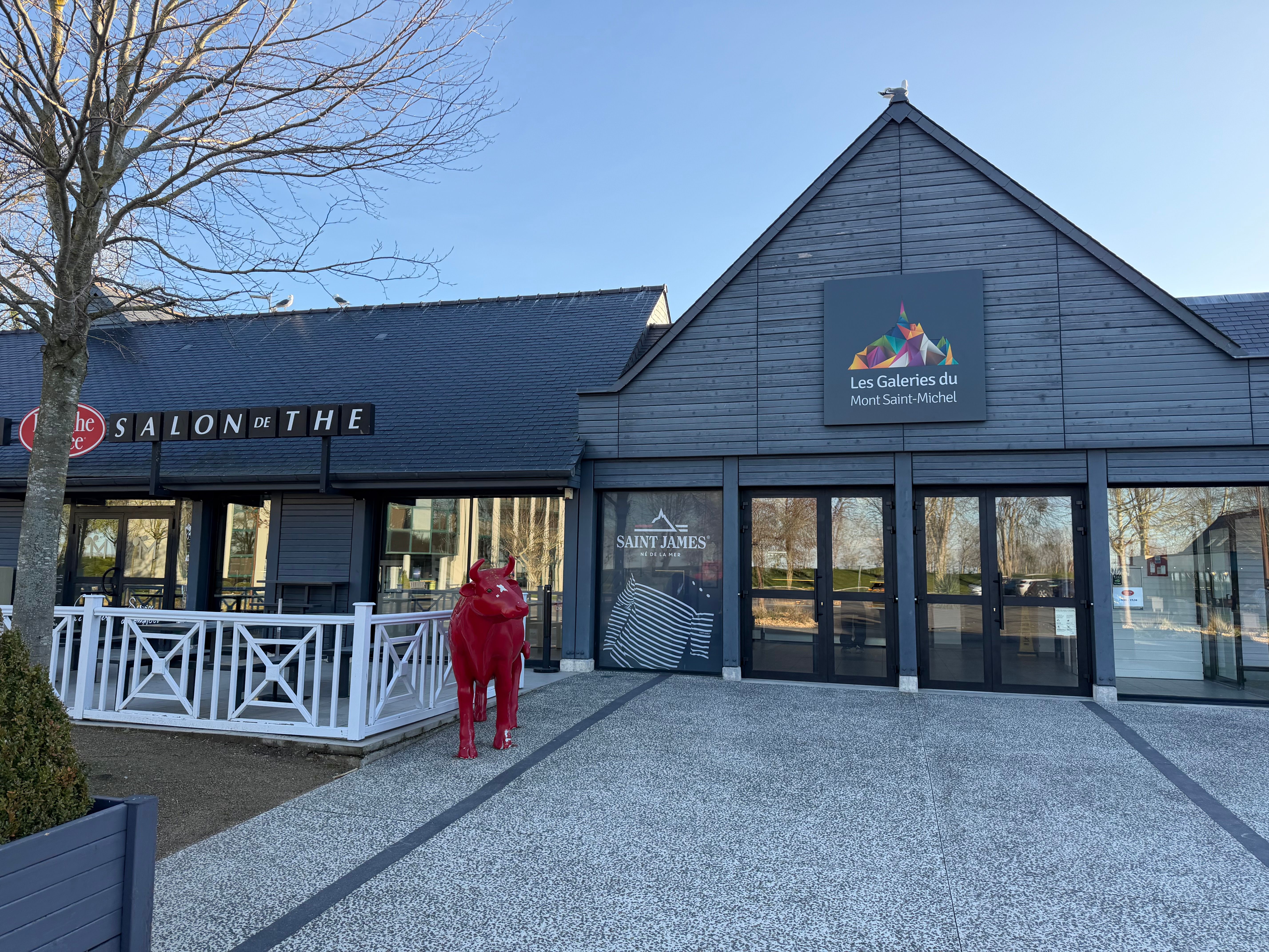 パン屋さんもありました