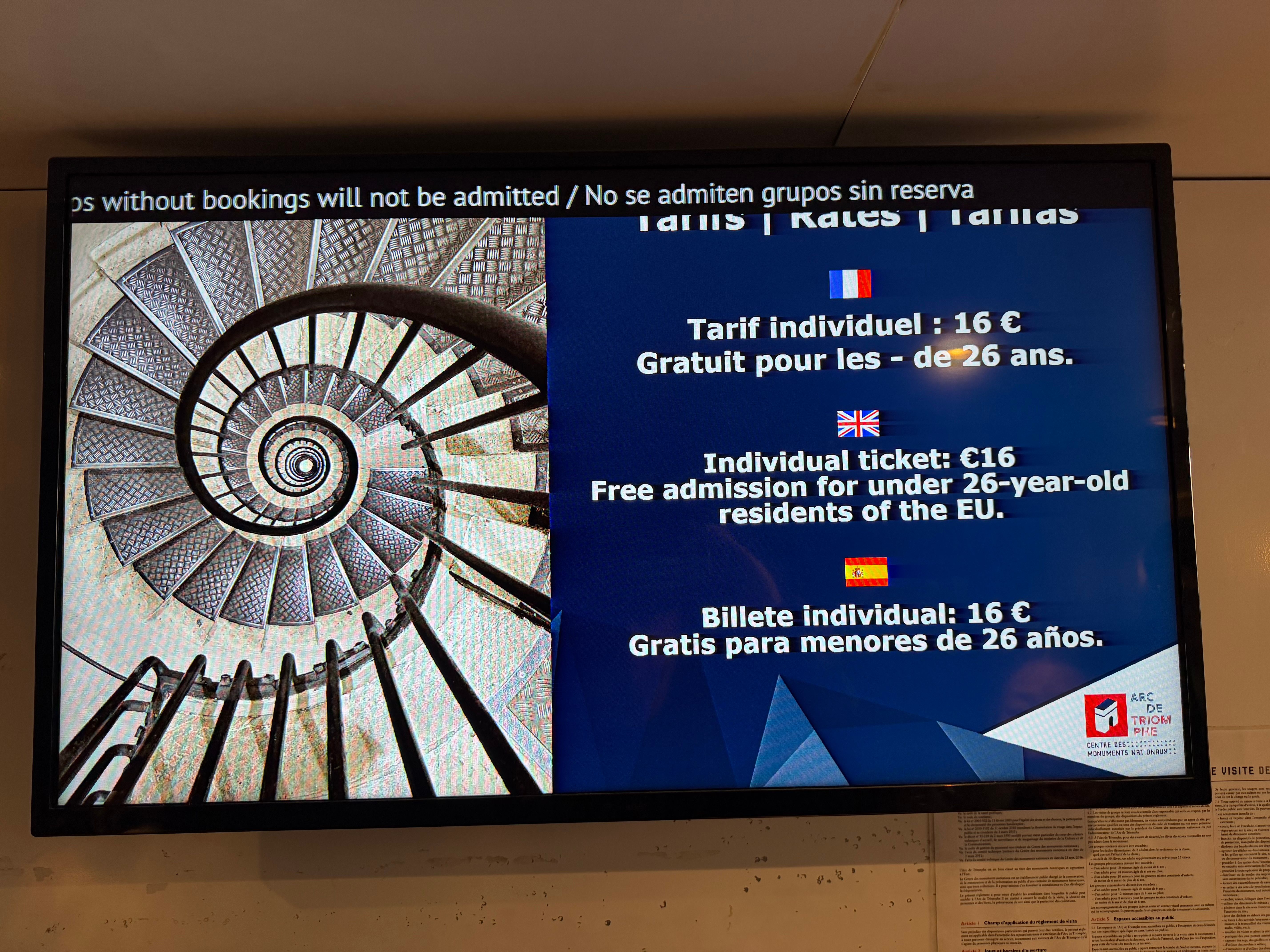 チケットの価格は複数の言語で表示しています