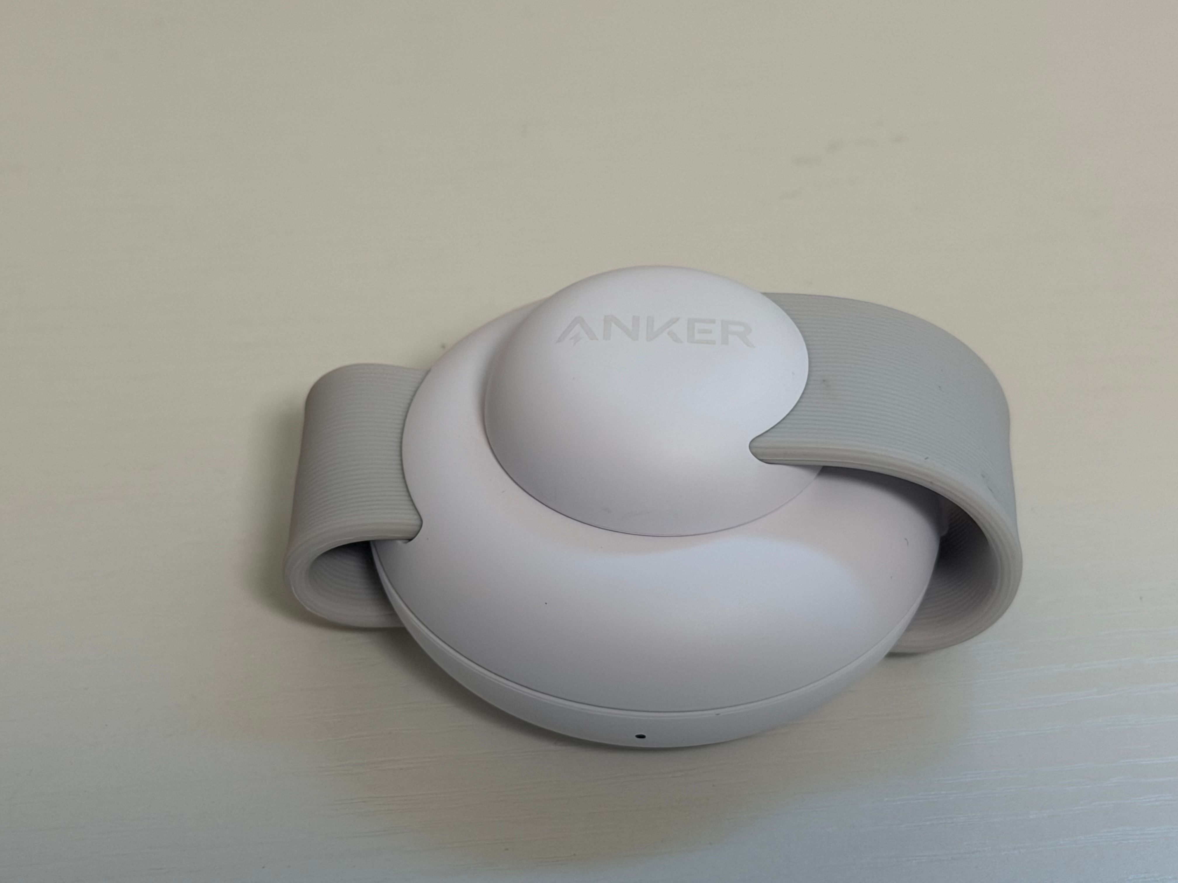 マグネットでコンパクトに畳めます