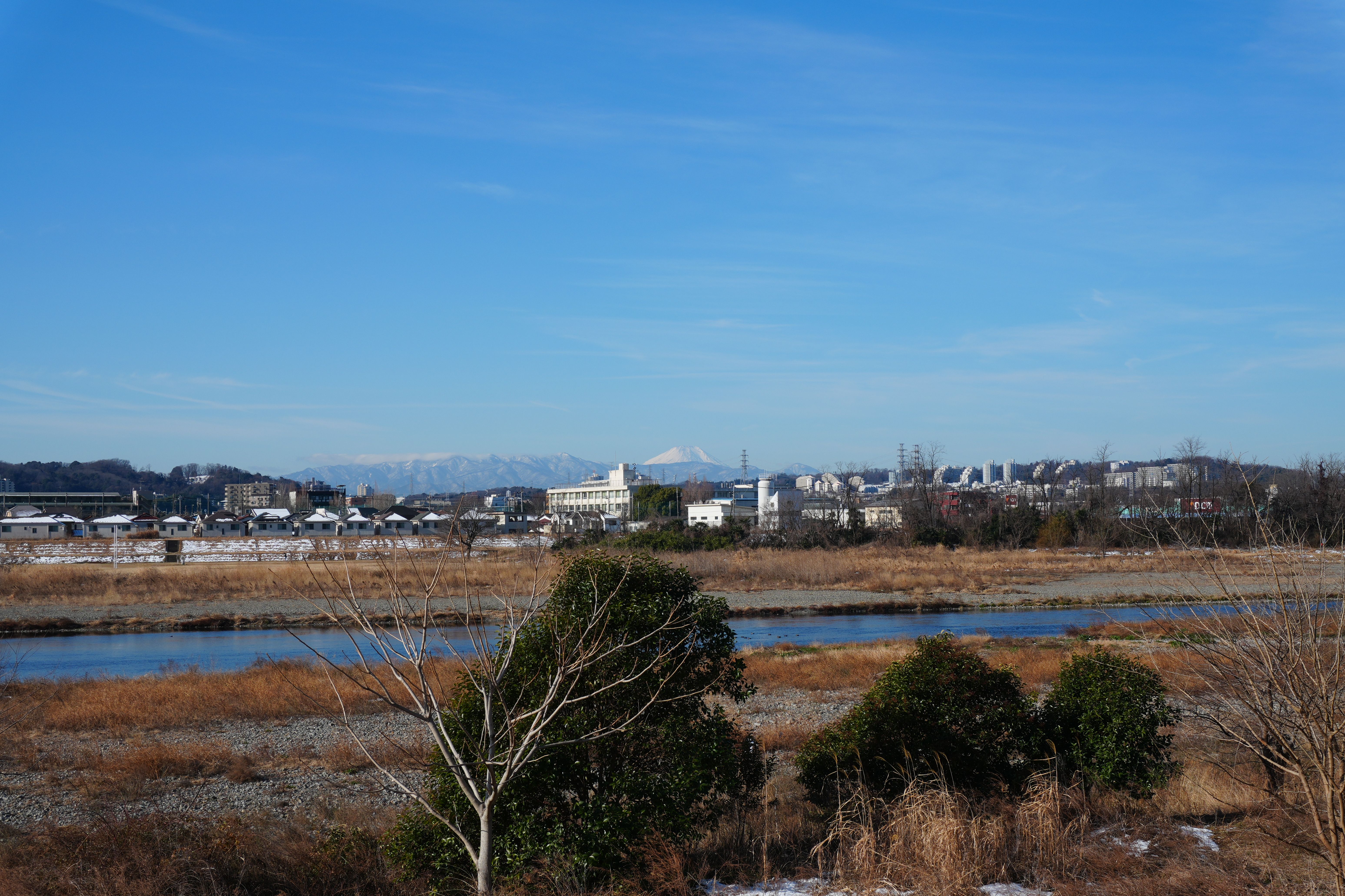 E PZ 16-50mm F3.5-5.6 OSS II - ISO 100 51 mm ƒ11 1/200s - 6192 × 4128