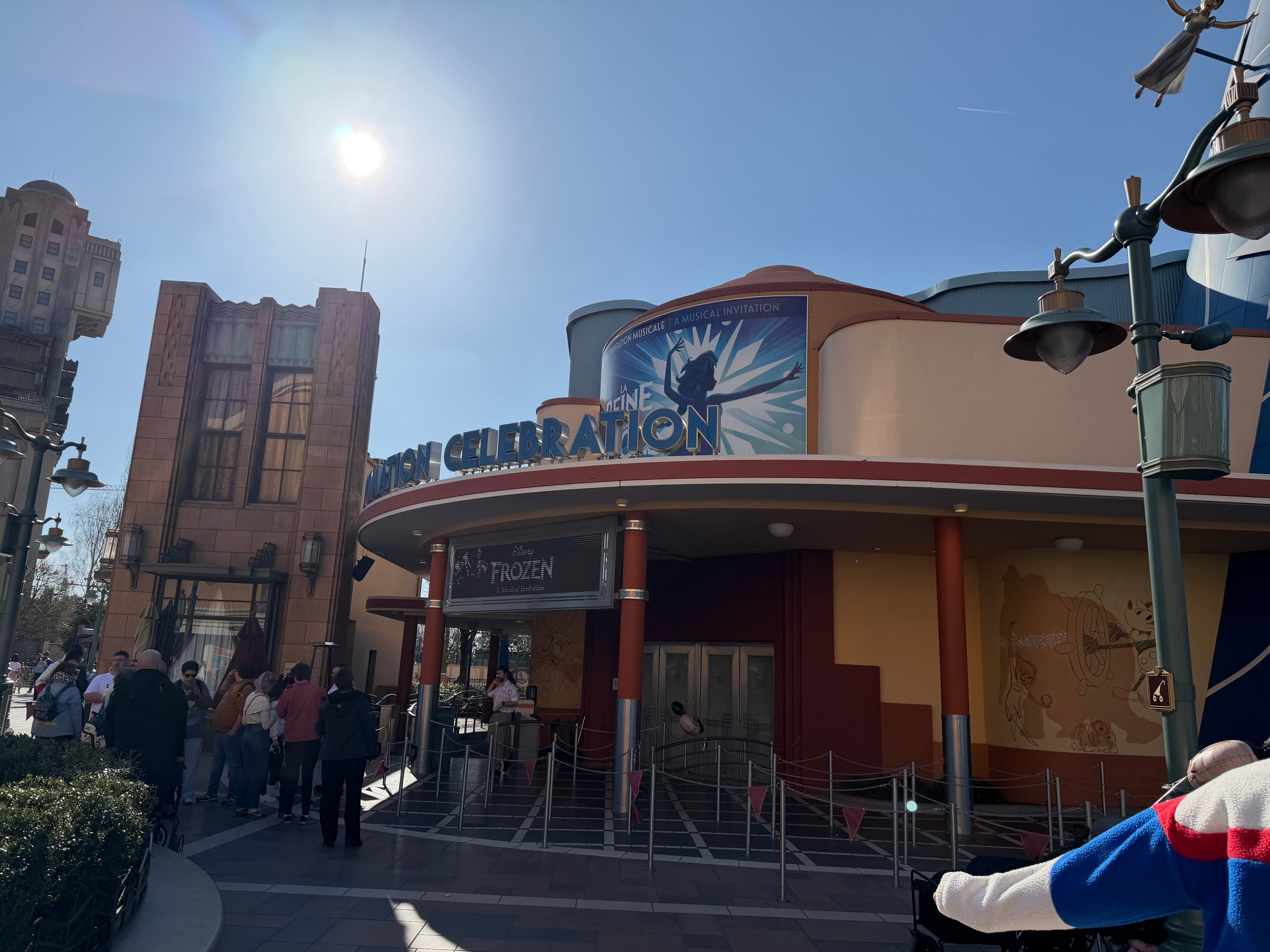 アナと雪の女王、演じているのが外国人だと少し本物感がやっぱりある