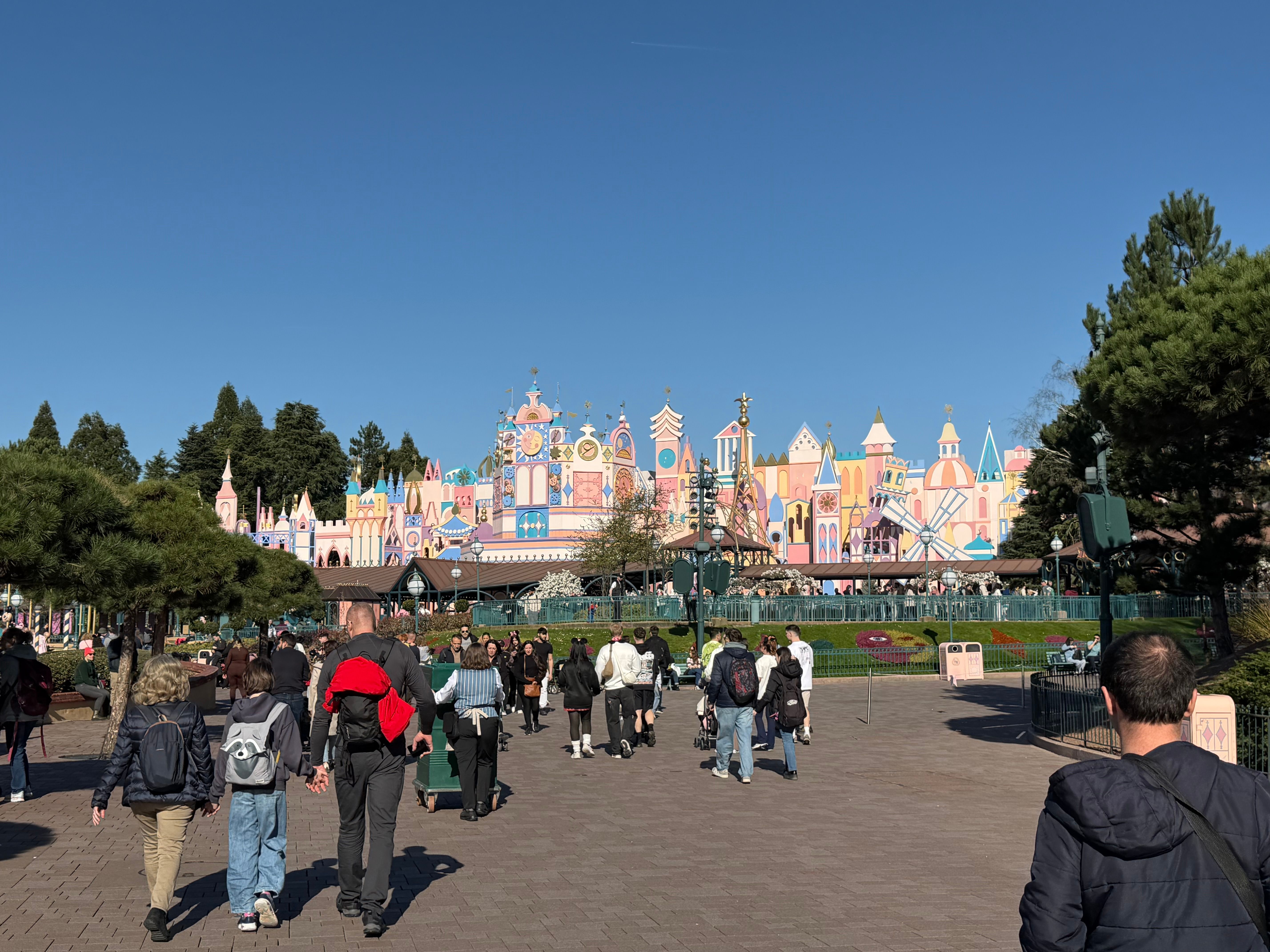 世界中で同じフォーマットなんだなと