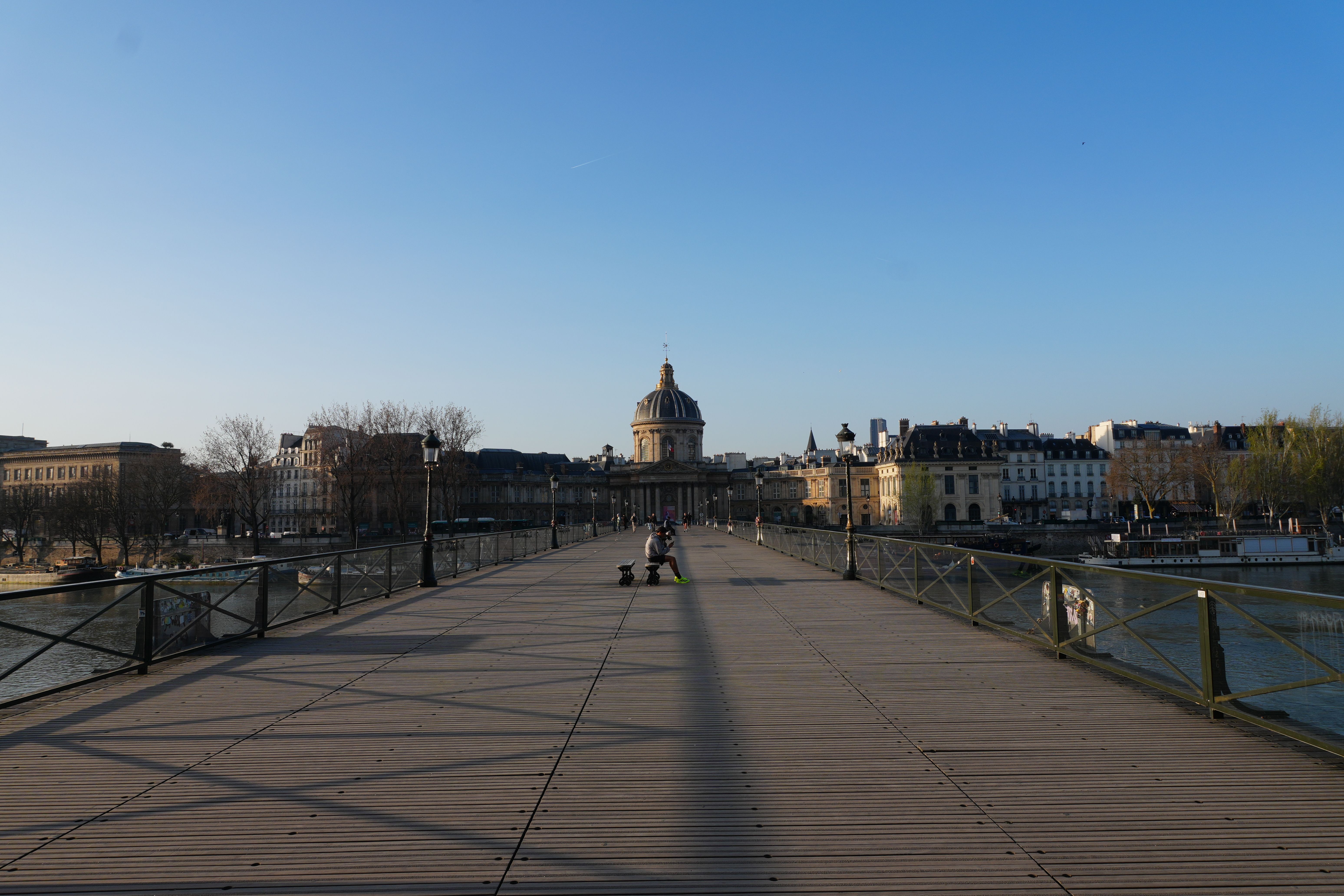 今は綺麗な橋になっています