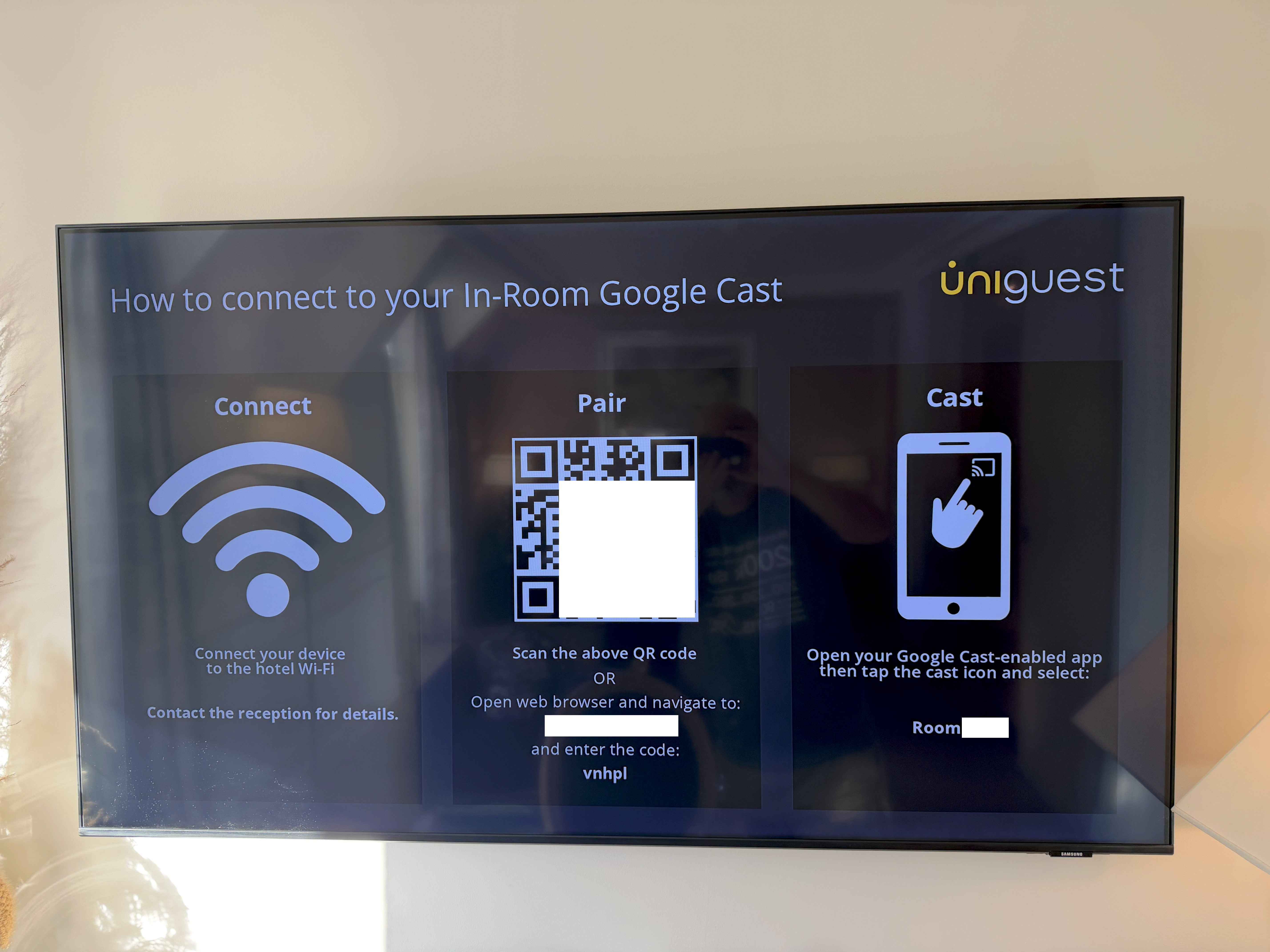 真ん中は QR コードになっています
