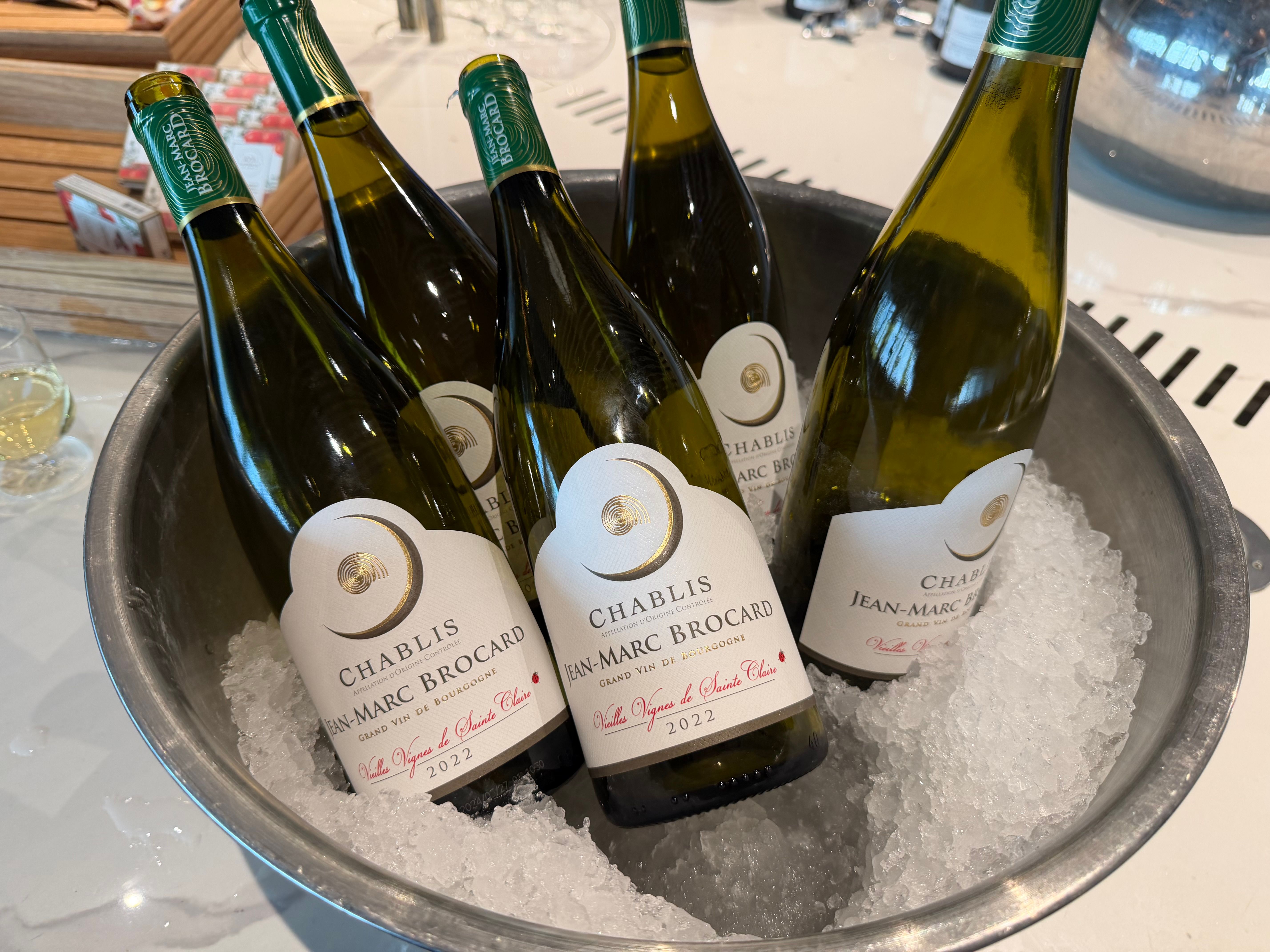 白ワインもいいワインがおいてある