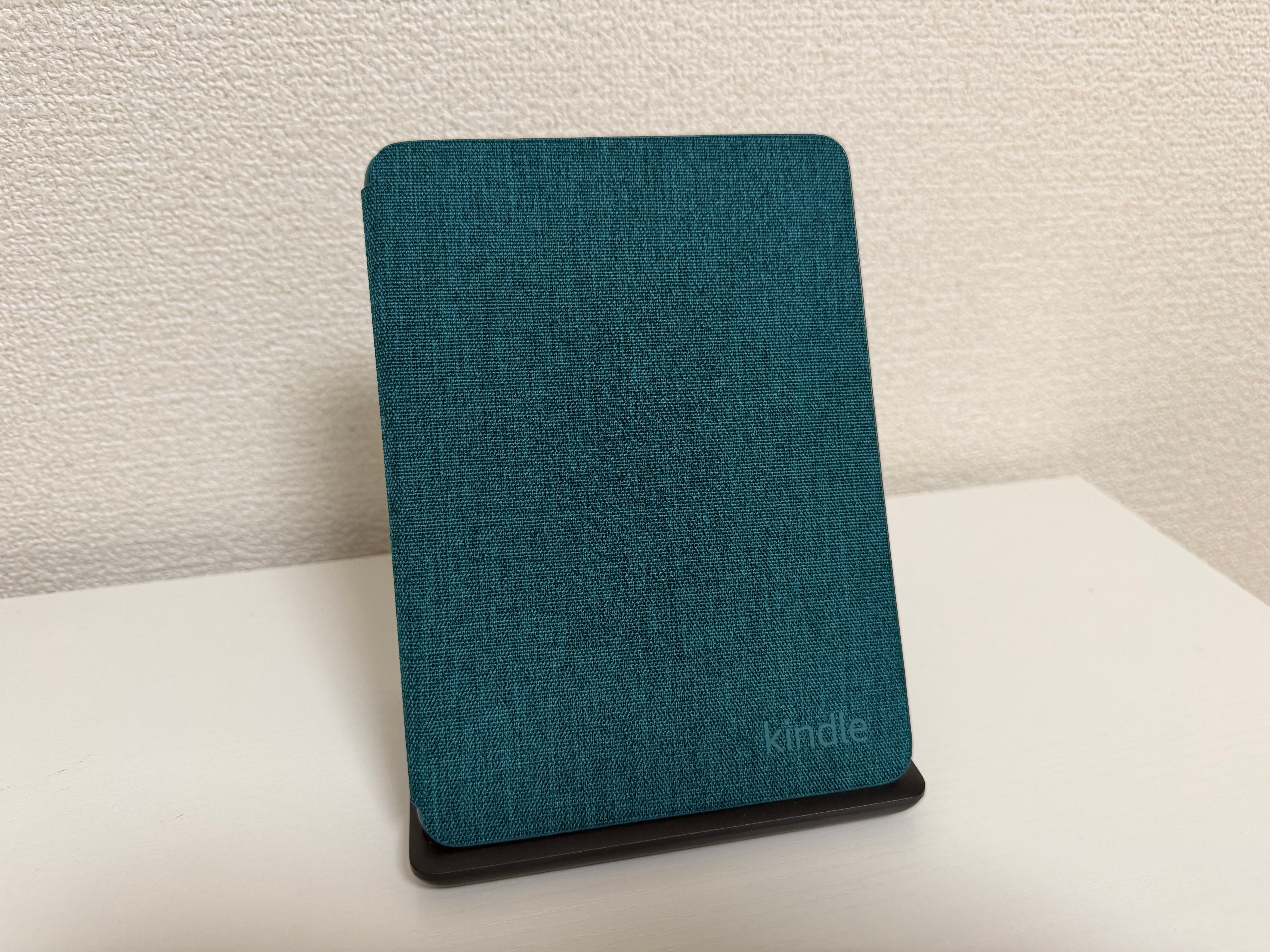 ケースをつけたまま充電が可能