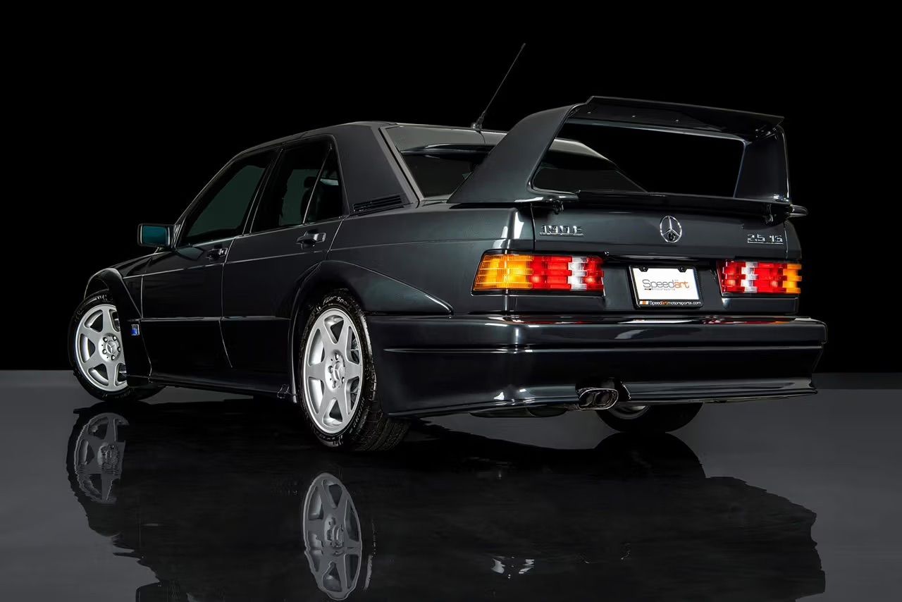 190E EVO II (back)