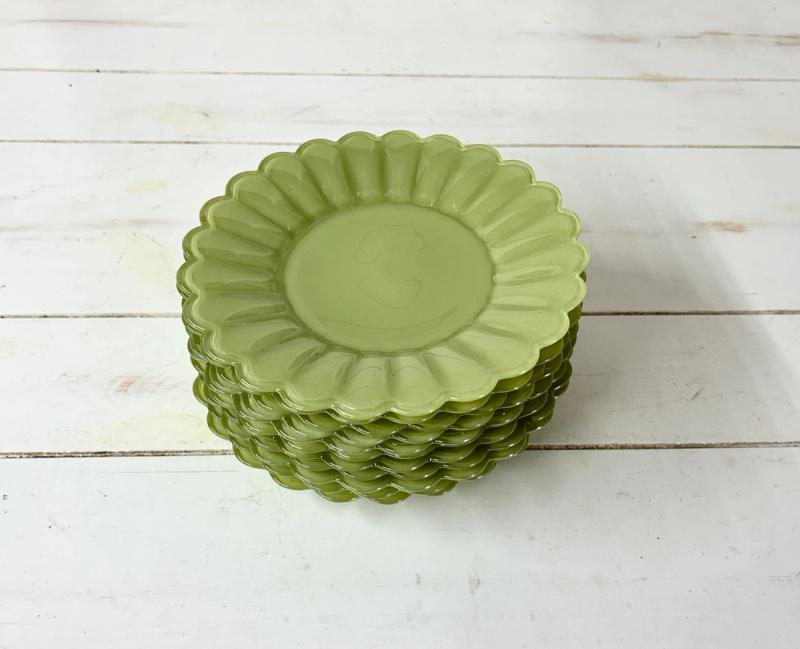 Green Dessert Plates