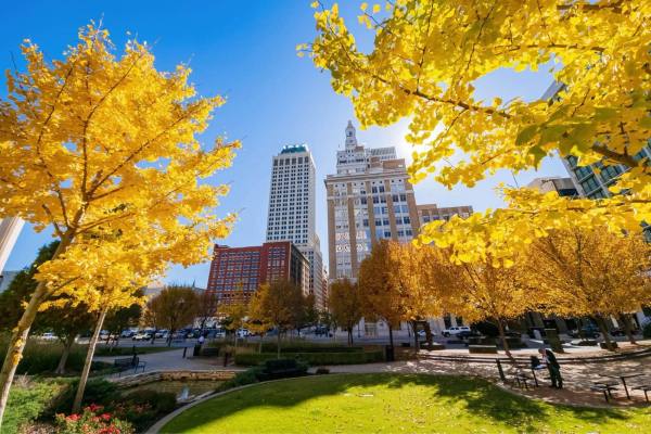 Tulsa, Fall, dating events, love, matchmaking, where to date, cheap places to date