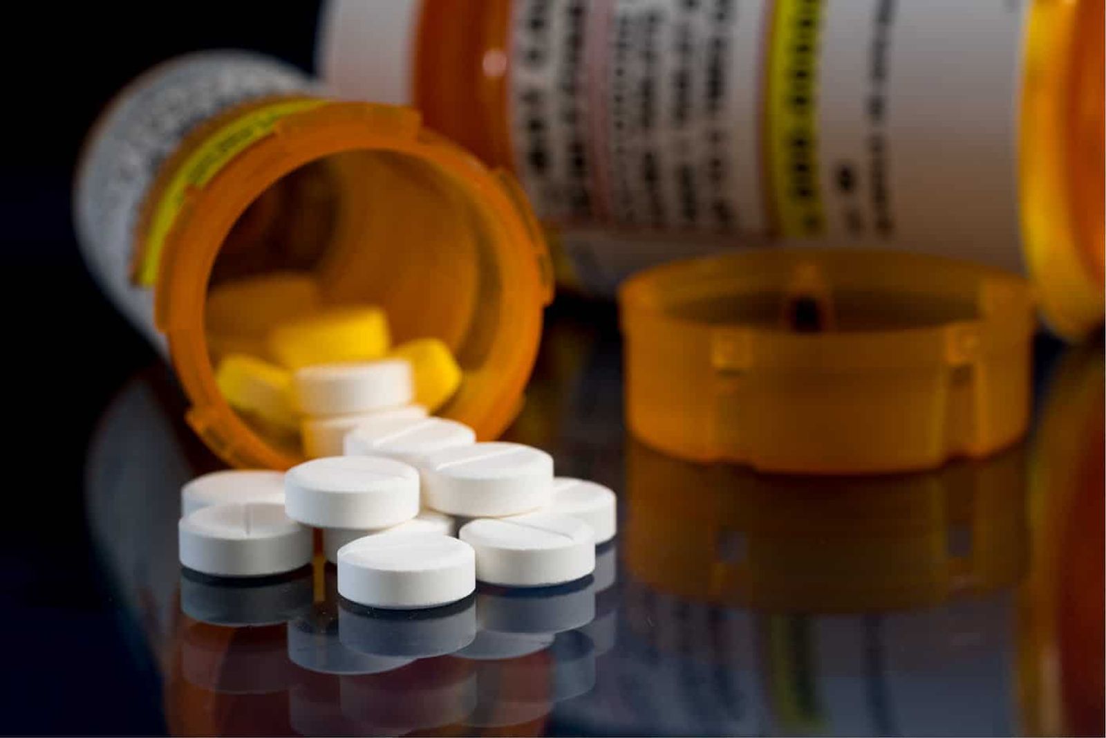 Dangers of Mixing Prescription Drugs and Alcohol