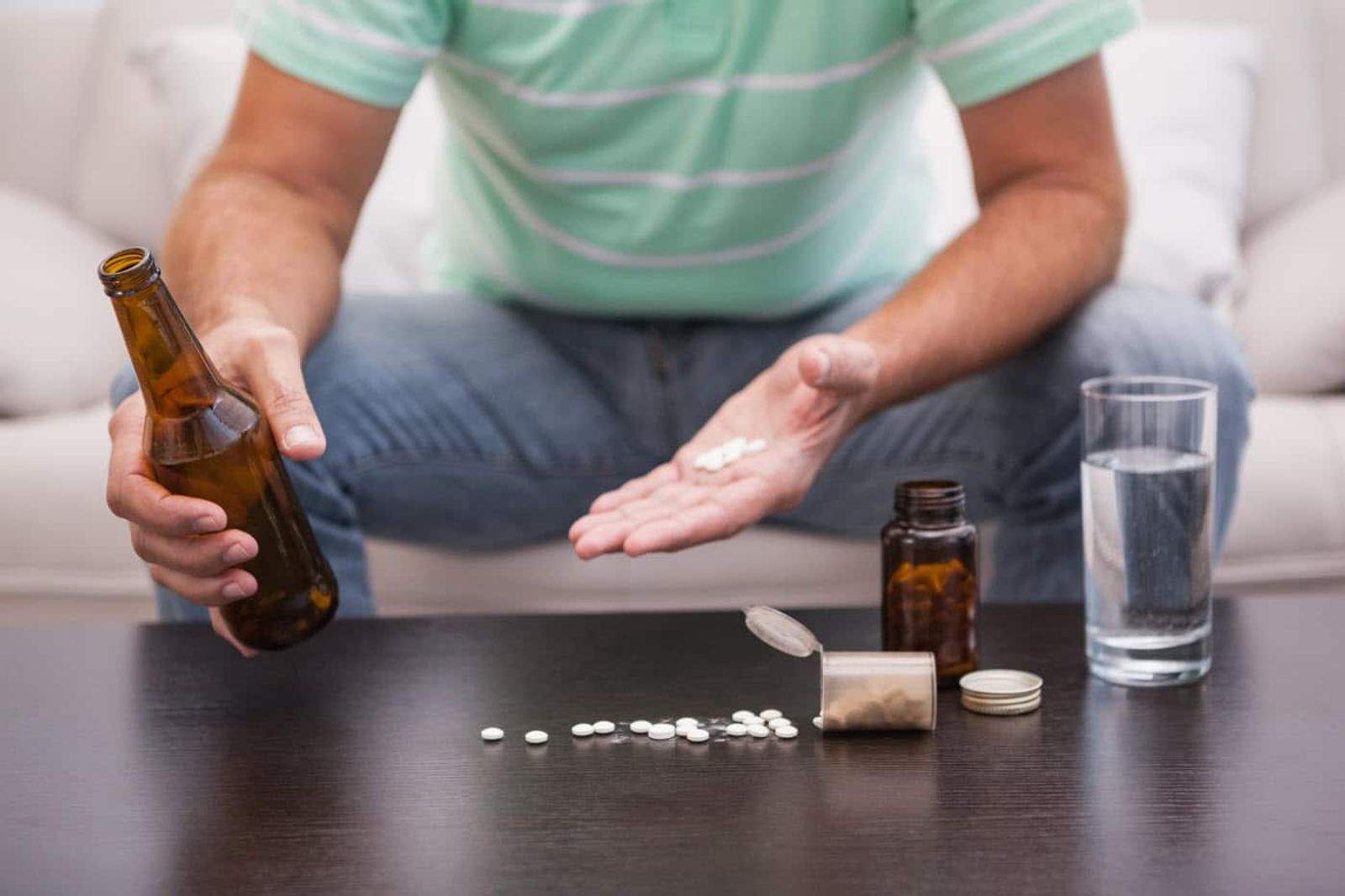 The Dangers of Mixing Drugs and Alcohol