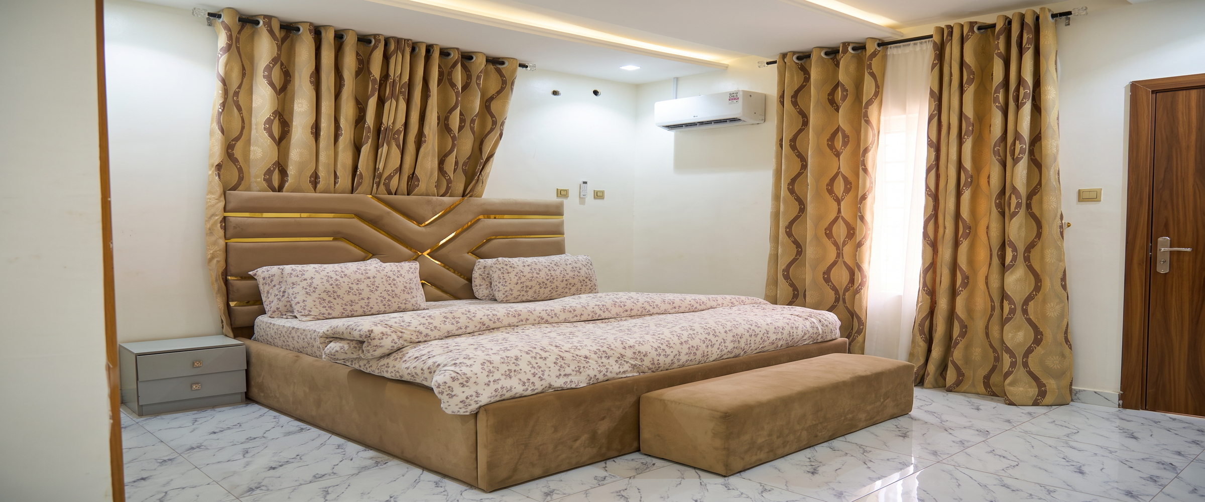bedroom1