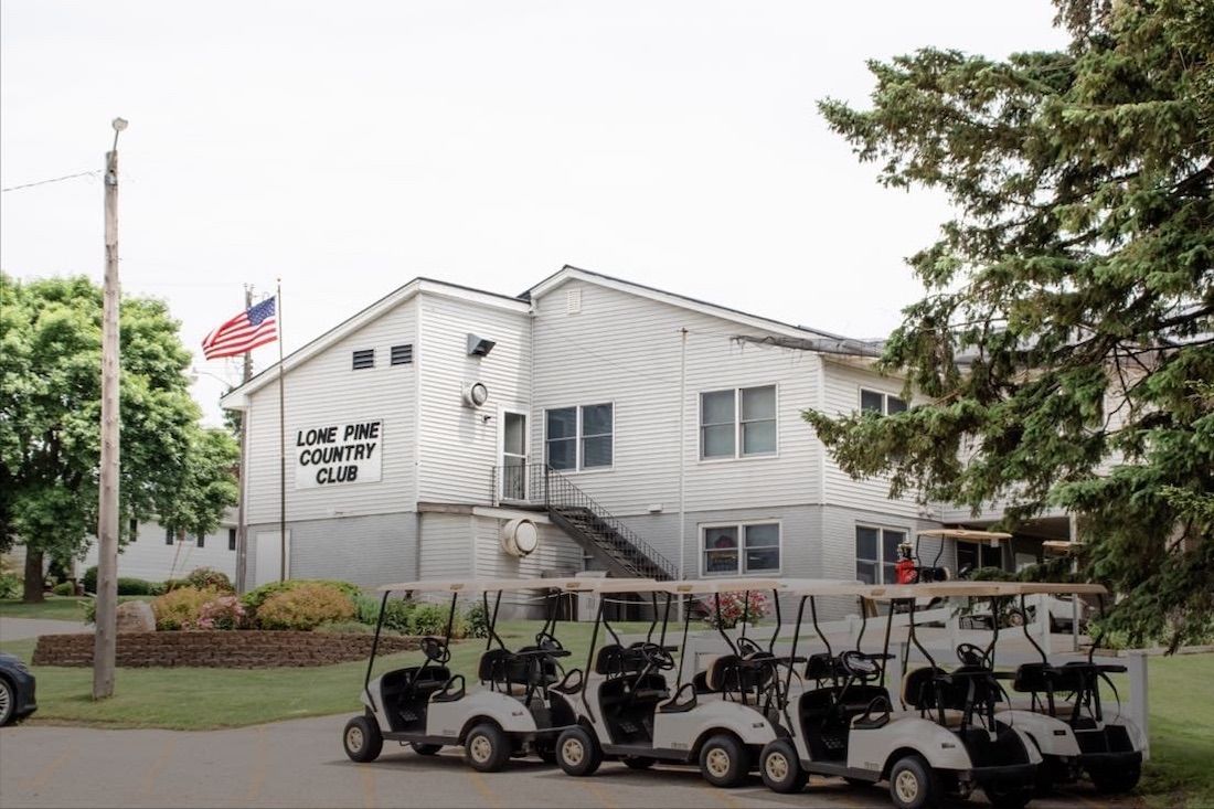 Lone Pine Country Club