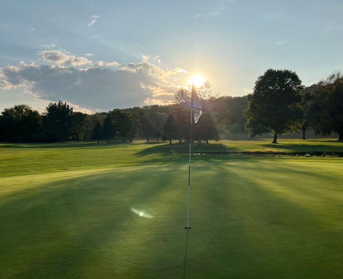 Elkader Golf and Country Club