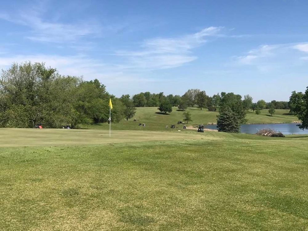 Knoll Ridge Country Club
