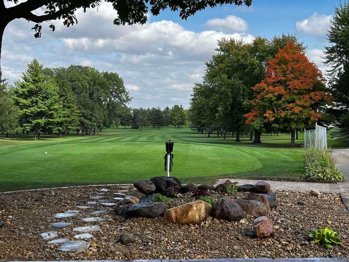 Willow Run Country Club