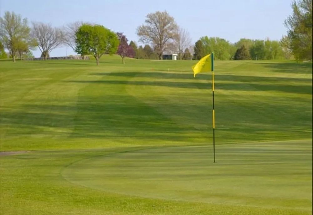 Red Carpet Golf Course