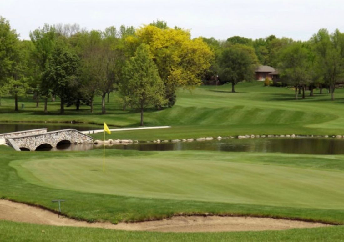 Sunnyside Country Club