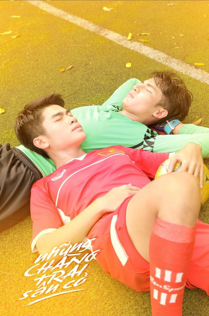 FOOTBALL GUYS THE SERIES (NEW)