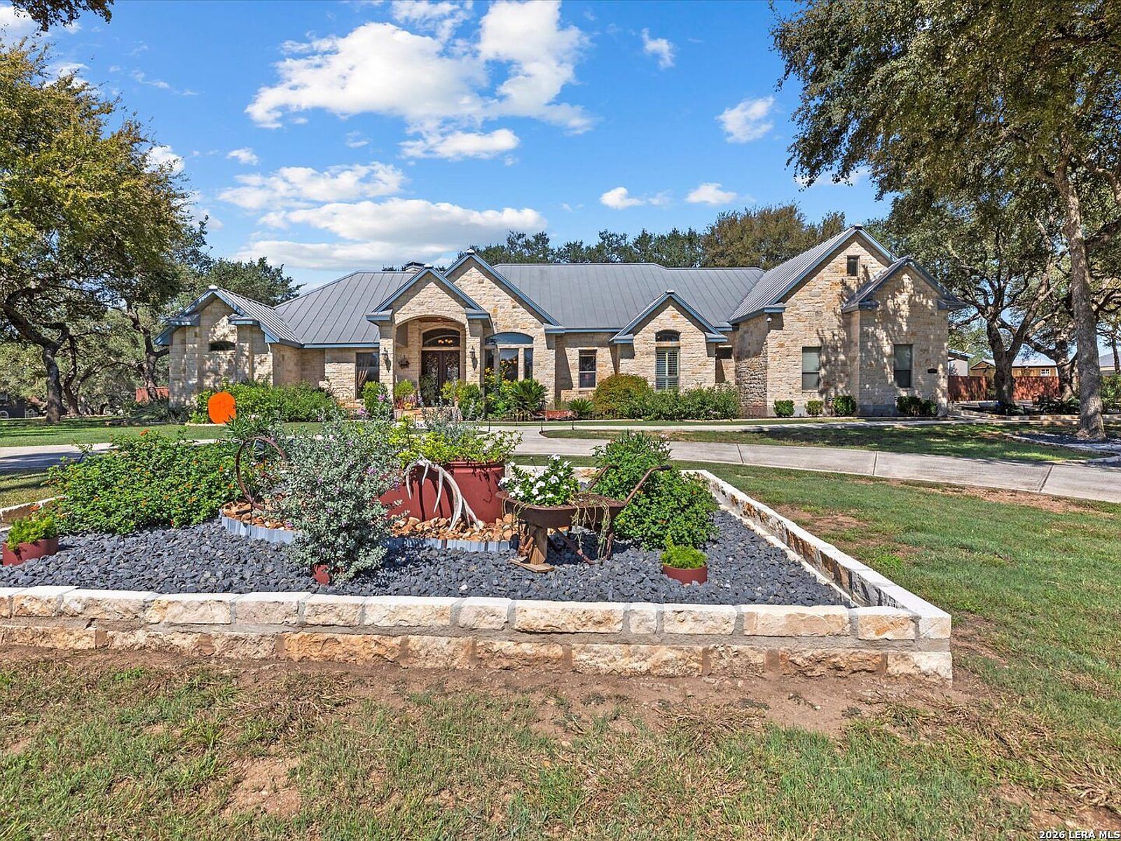 Exterior, listing photo 1 of 30, 627 River Chase Way, New Braunfels, TX 78132