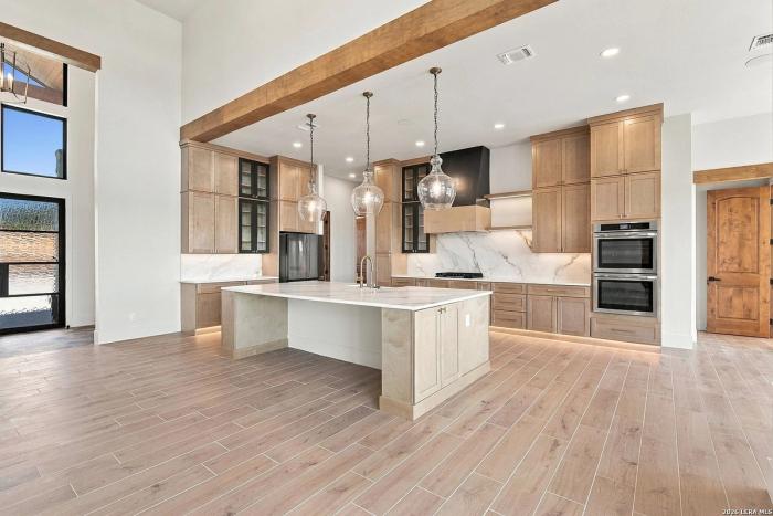 Kitchen, listing photo 19 of 30, 187 Vision Court, Spring Branch, TX 78070