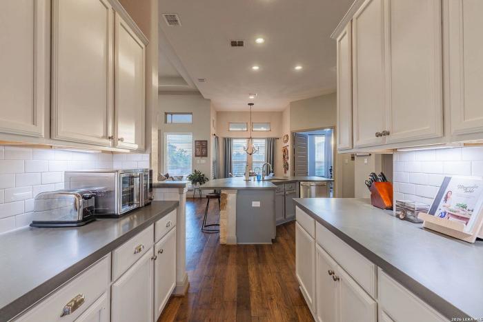Listing photo 14 of 17, 5679 Copper Vly, New Braunfels, TX 78132