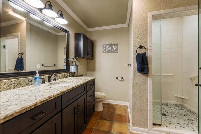 Bathroom, listing photo 27 of 30, 520 Flying R Ranch Rd, Spring Branch, TX 78070