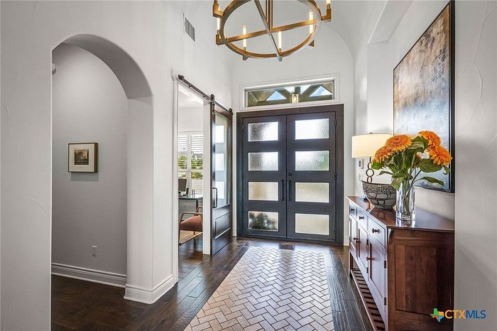 Entry, listing photo 14 of 30, 1543 Via Principale, New Braunfels, TX 78132