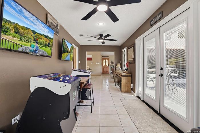 Bonus room, listing photo 25 of 30, 1271 White Water Rd, New Braunfels, TX 78132