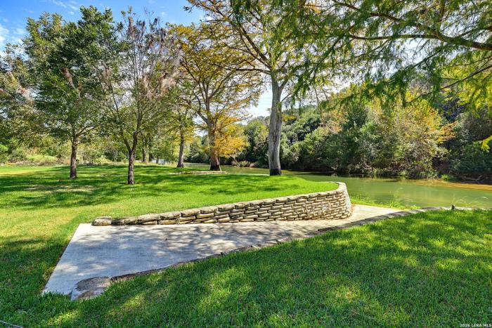 Grounds, listing photo 3 of 30, 1271 White Water Rd, New Braunfels, TX 78132