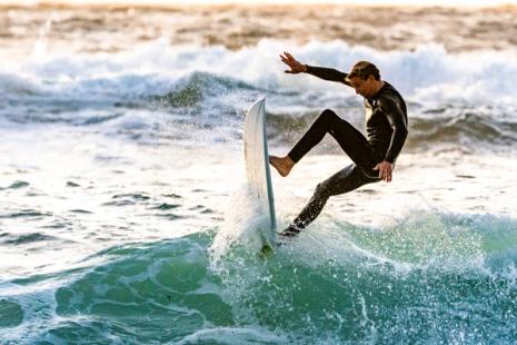 Surfing Cape Town | Where to go and when