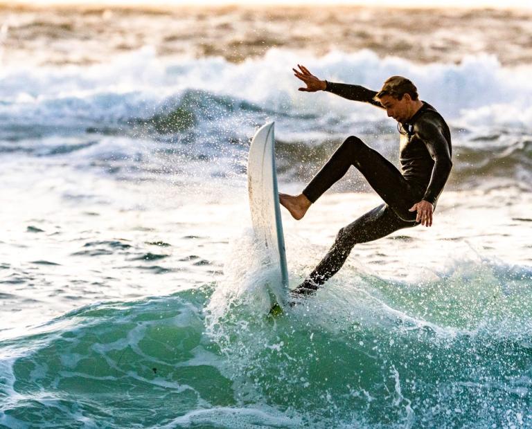 Surfing Cape Town | Where to go and when