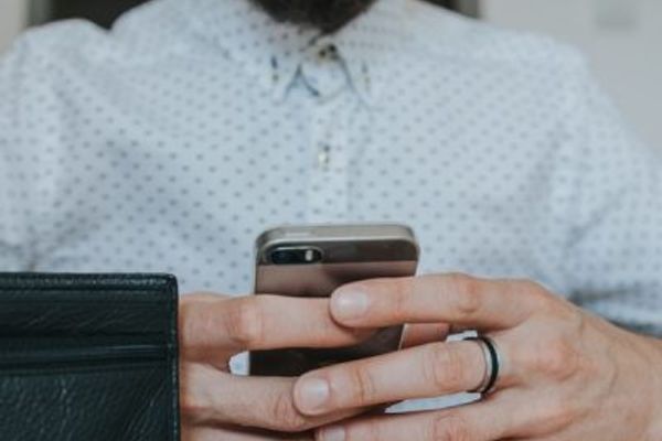 Rent a car without a credit card | Rentacheapie's options