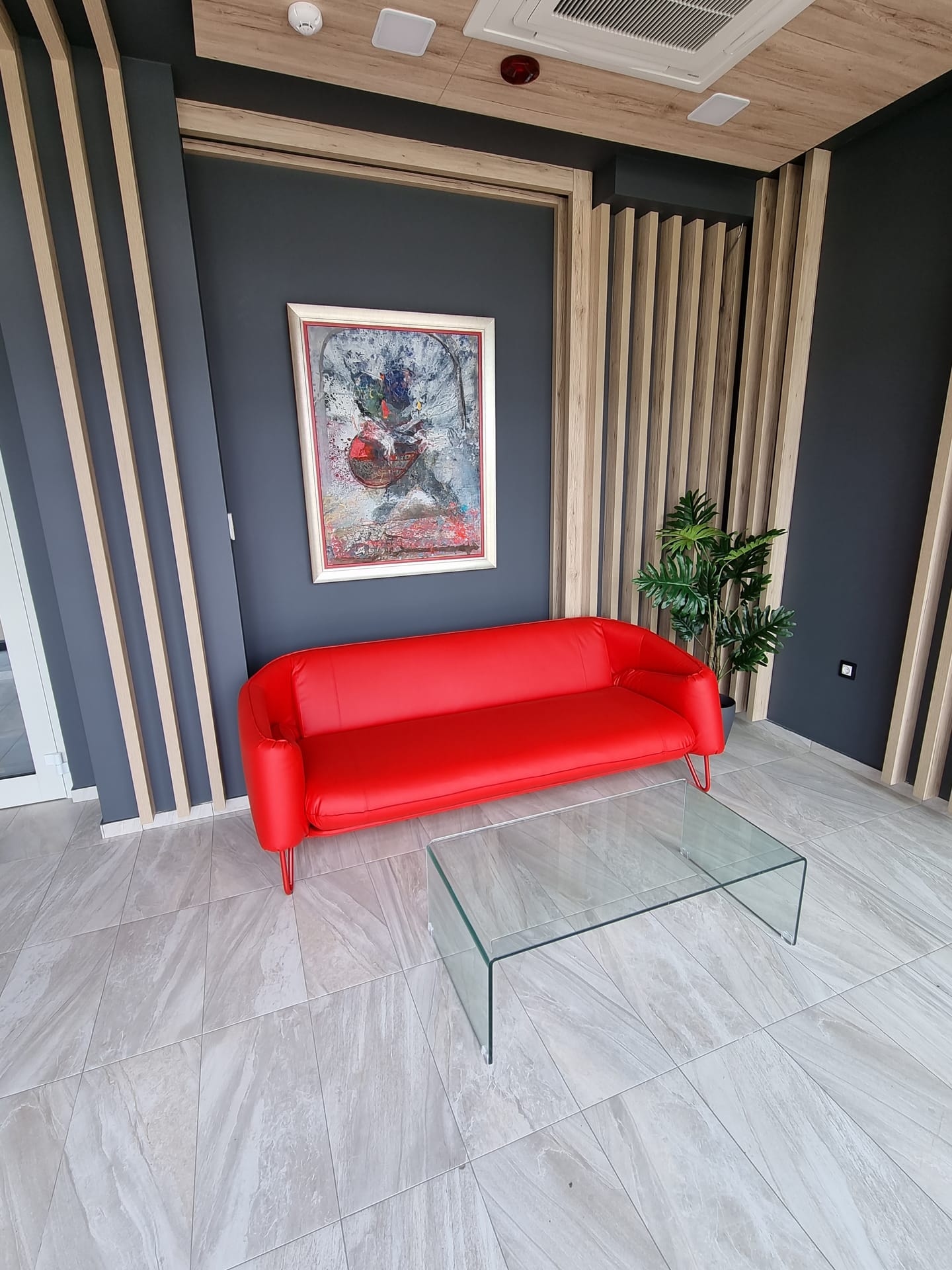 офис - Враждебна, град София