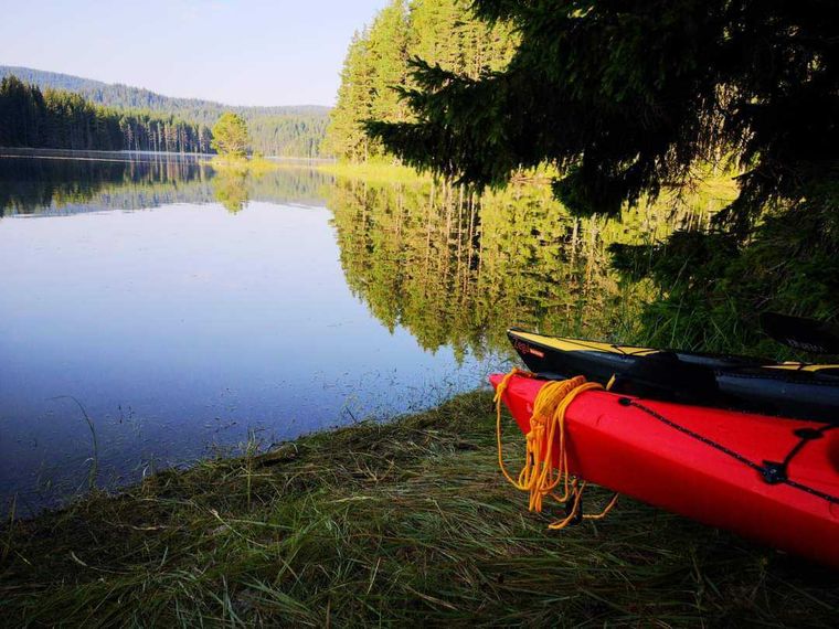 boat-at-a-lake